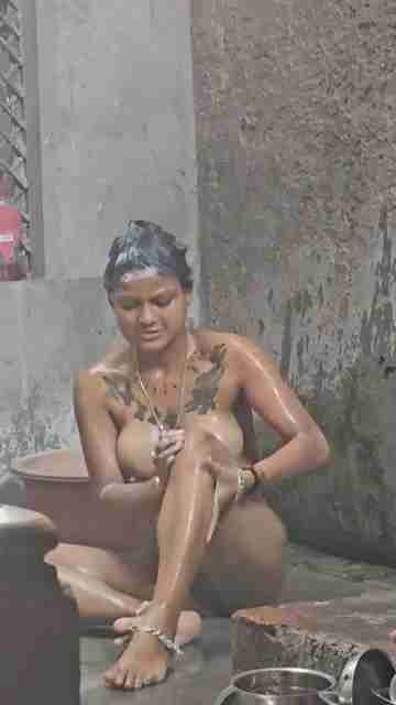 Indian Bhabi Shower Bathing Nude