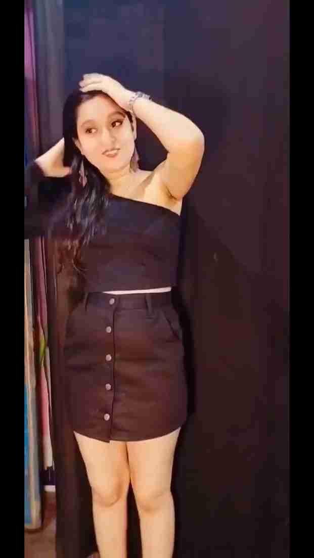 Shocking Candid Clip of Desi Maa Beti Leaked Online