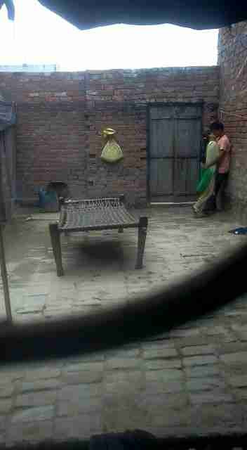Indian Village Couple Viral MMS Kissing with Love