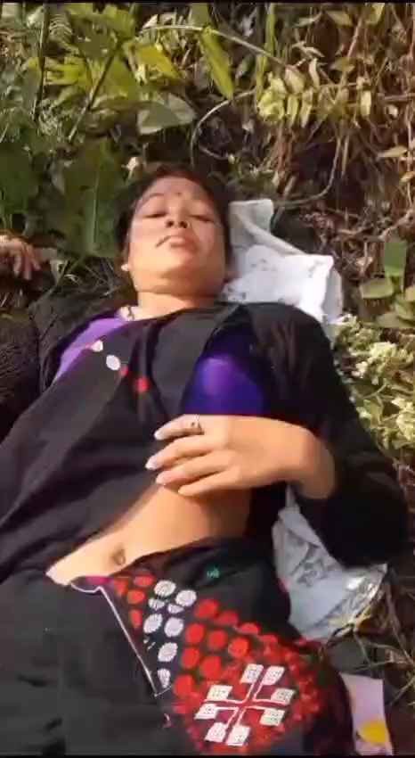 Desi Wife Nude Outdoor Sex with Ex Boyfriend mms