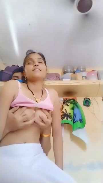 Village Housewife Nude Sex with Ex Leaked mms