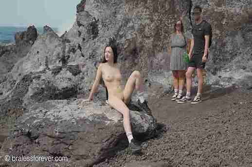 Britney Dutch overworked and underfucked outdoor public sex show
