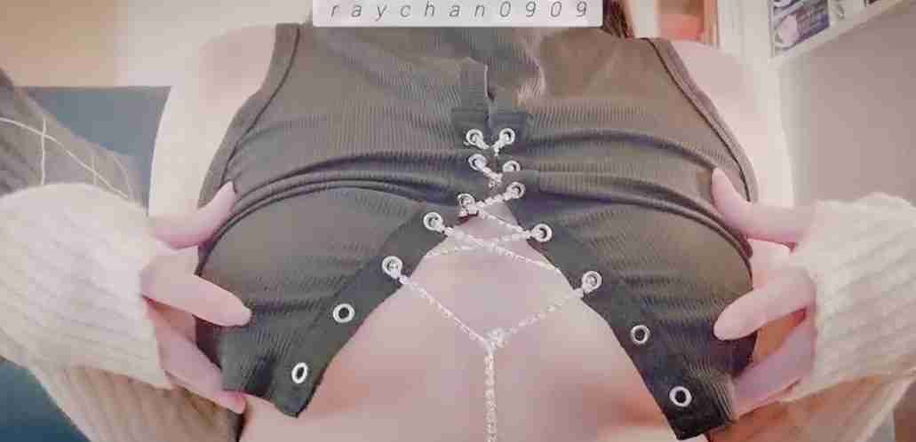 Raychan0909 Pretty Milf Leaked Hot Clip Showing Off Her Nude Boobs